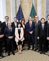MK体育官方网站-全面反华？特朗普报复开始，27国联手，逐一淘汰中国制造
